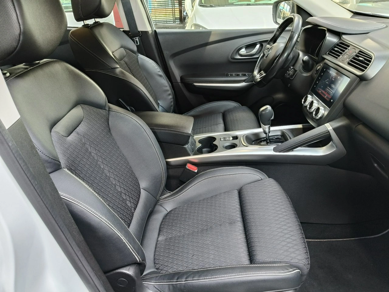 Renault Kadjar - Zdjęcie 15