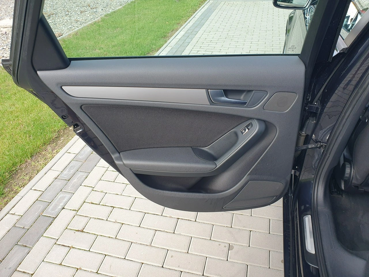 Audi A4 - Zdjęcie 18