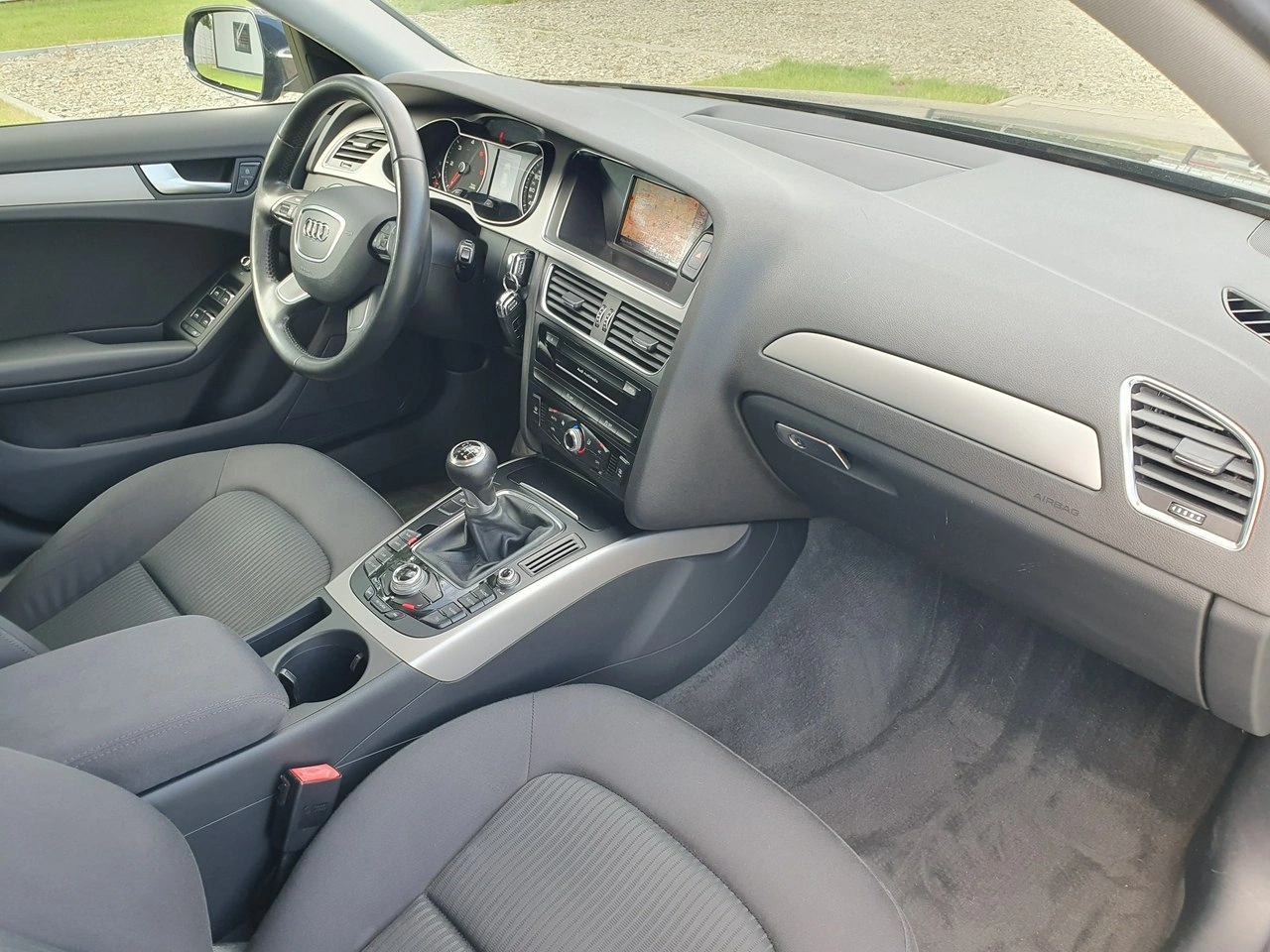 Audi A4 - Zdjęcie 19