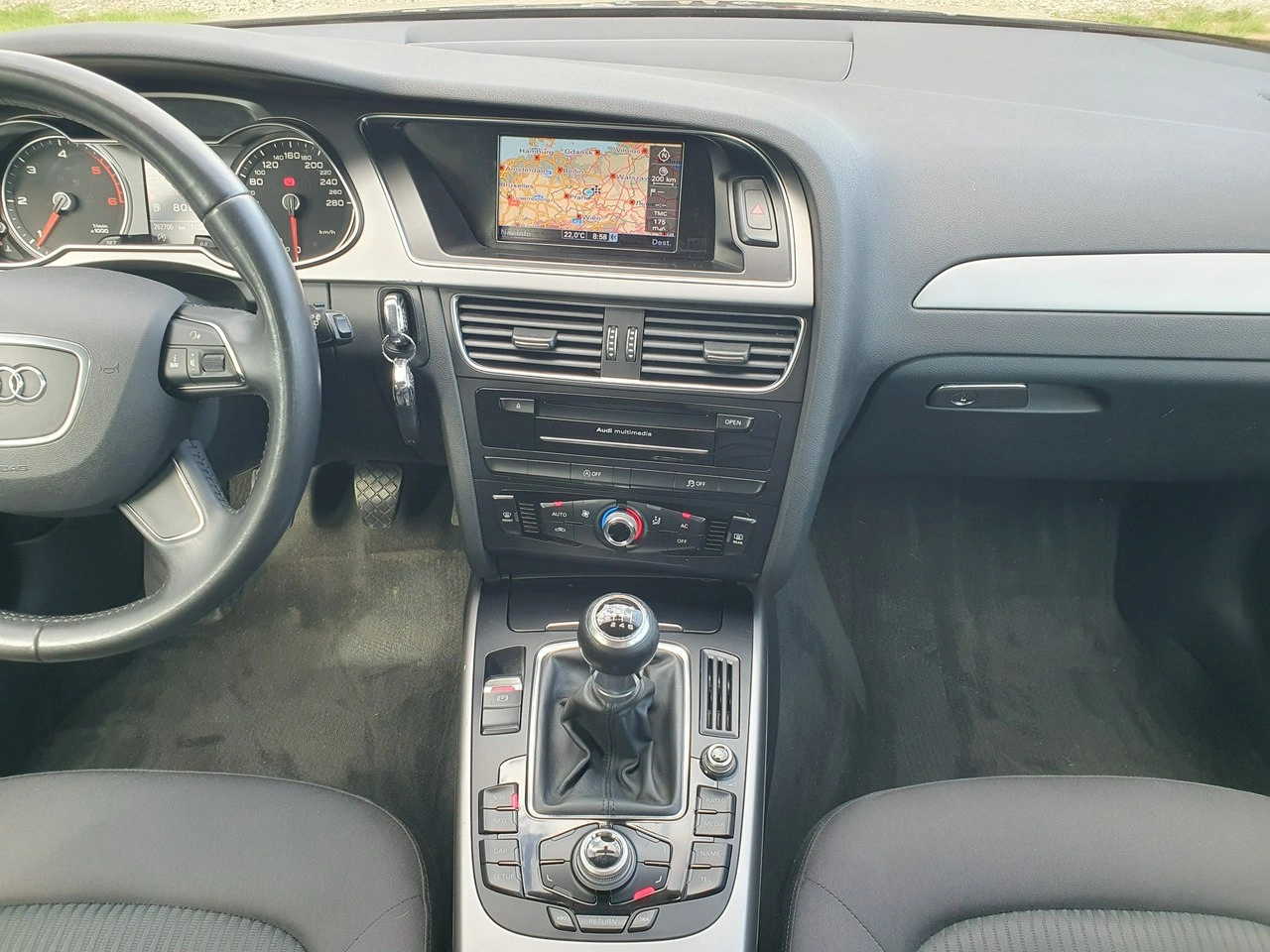 Audi A4 - Zdjęcie 27