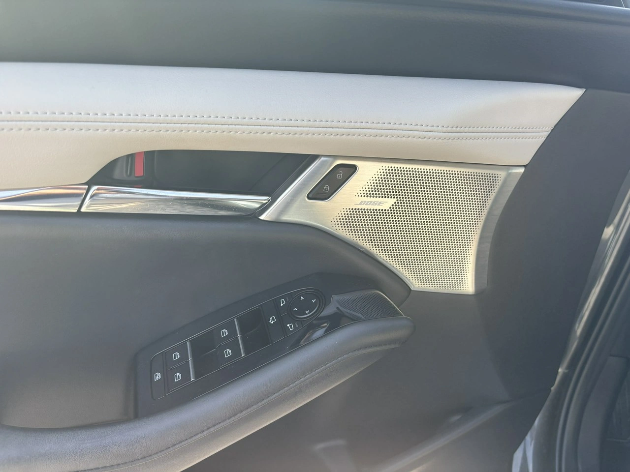 Mazda 3 - Zdjęcie 17