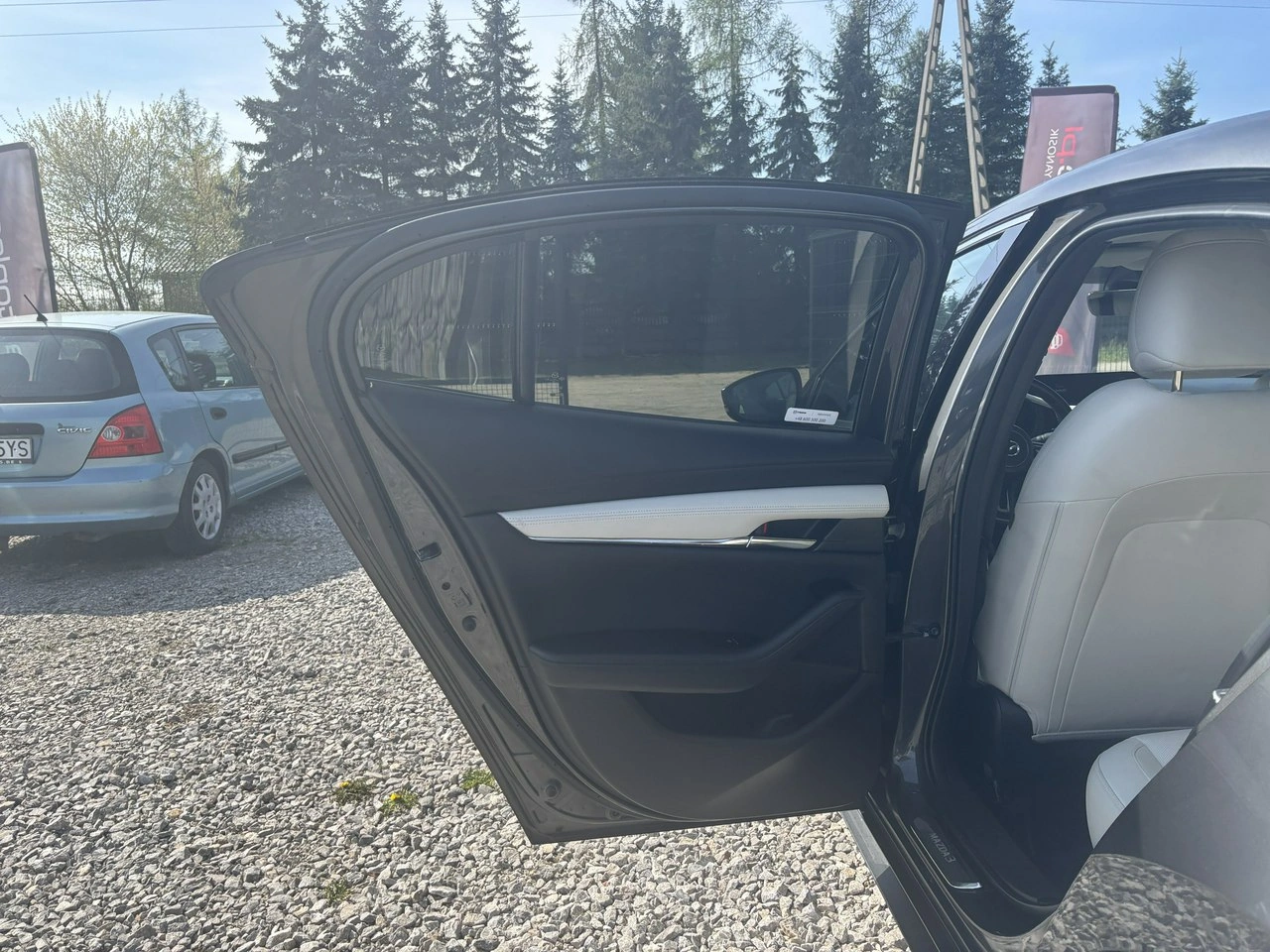 Mazda 3 - Zdjęcie 30