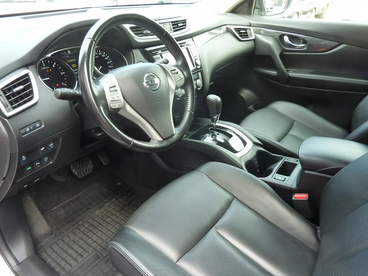 Nissan X-Trail - Zdjęcie 10