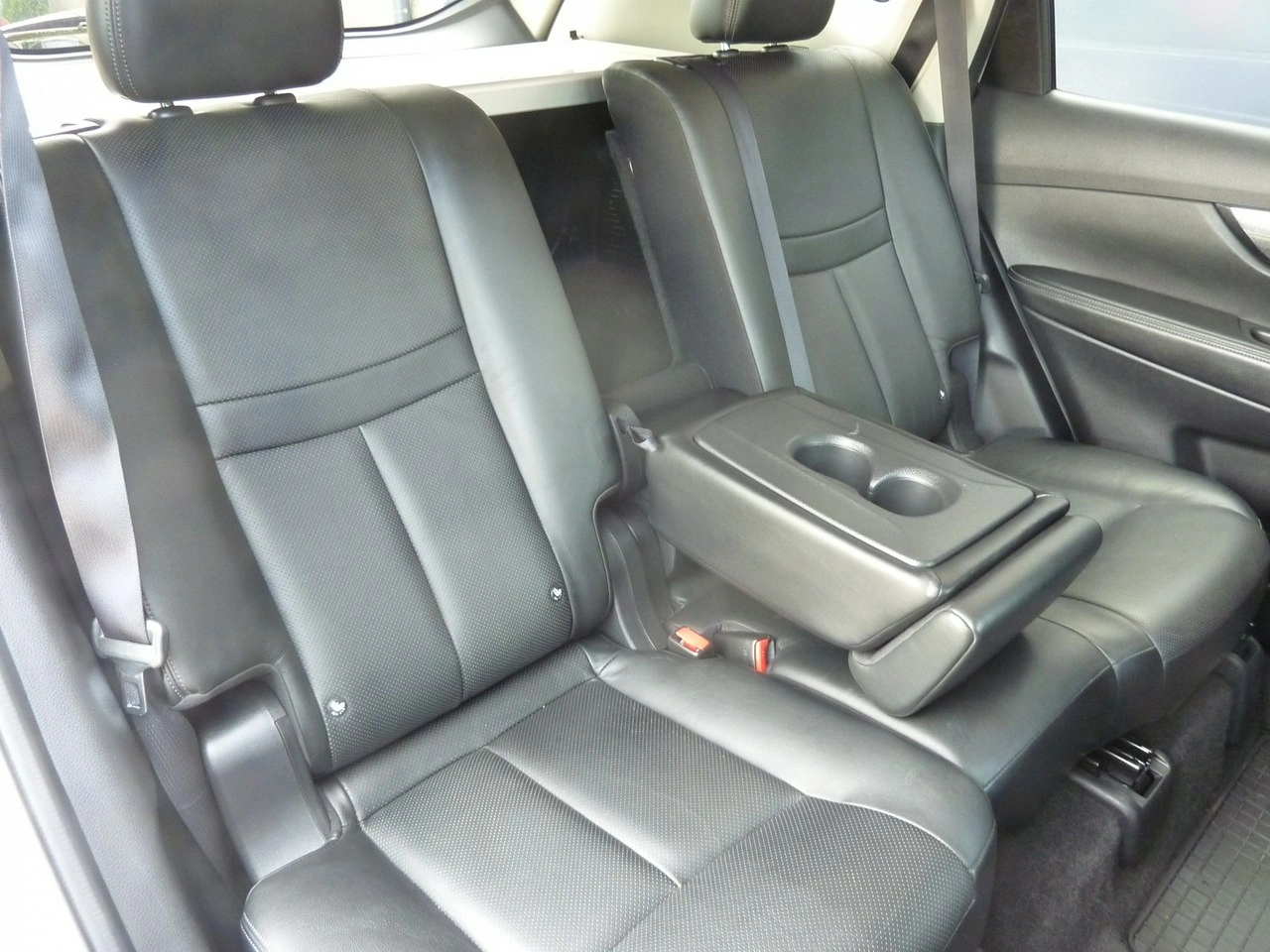 Nissan X-Trail - Zdjęcie 15