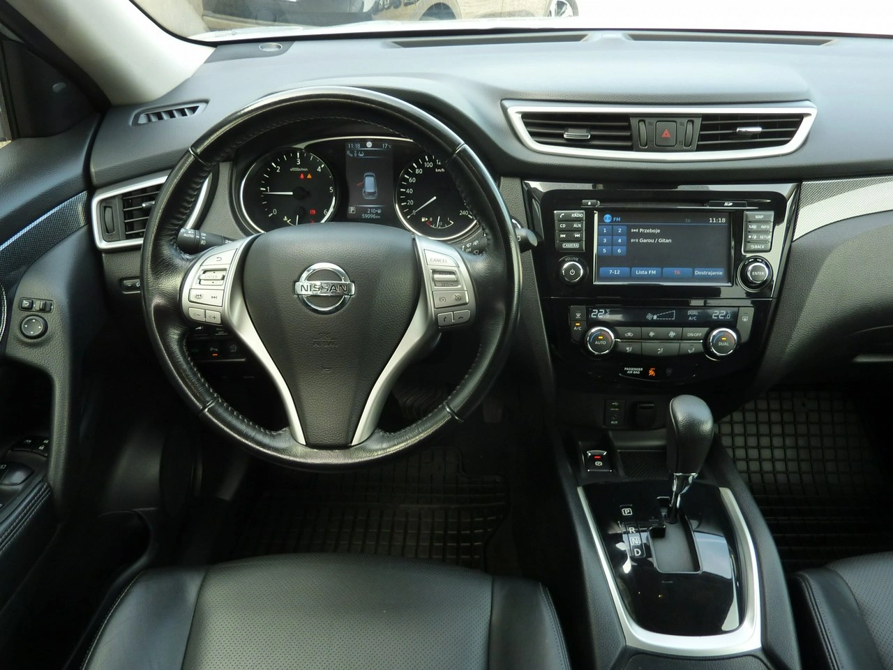 Nissan X-Trail - Zdjęcie 17