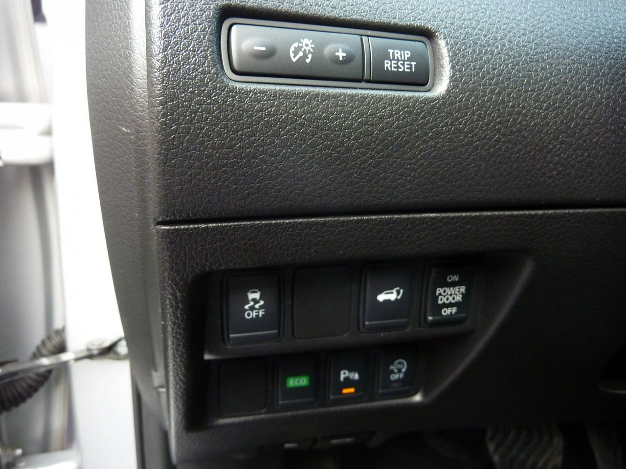 Nissan X-Trail - Zdjęcie 21