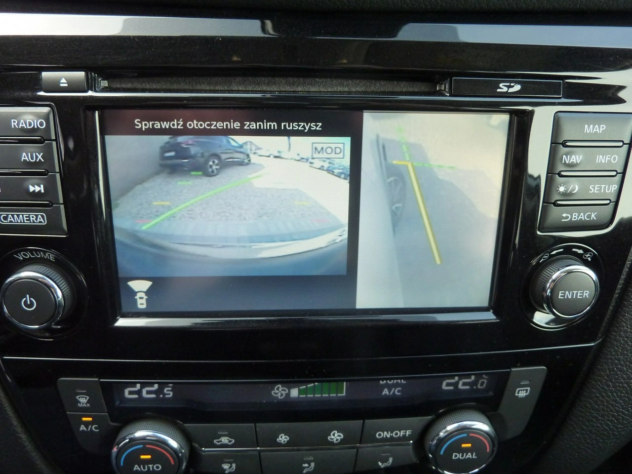 Nissan X-Trail - Zdjęcie 24