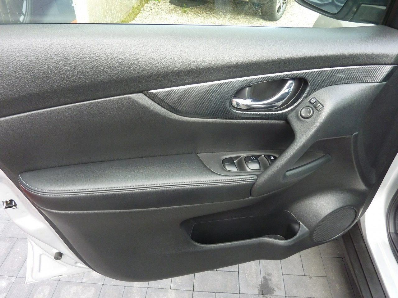 Nissan X-Trail - Zdjęcie 34