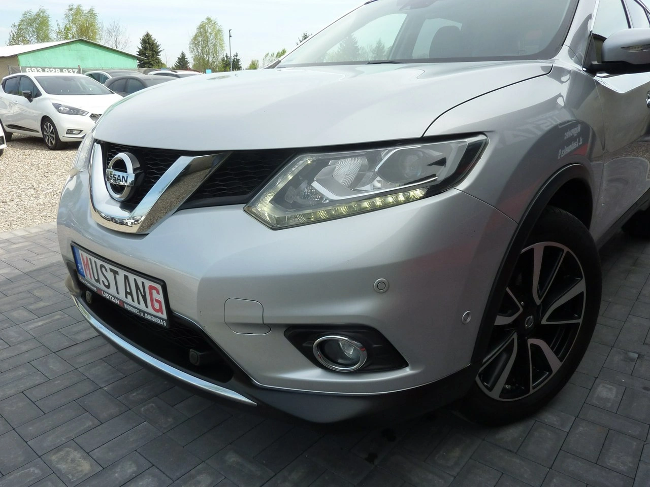 Nissan X-Trail - Zdjęcie 38
