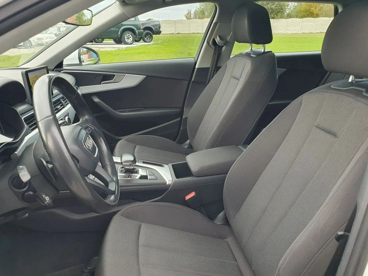 Audi A4 - Zdjęcie 18