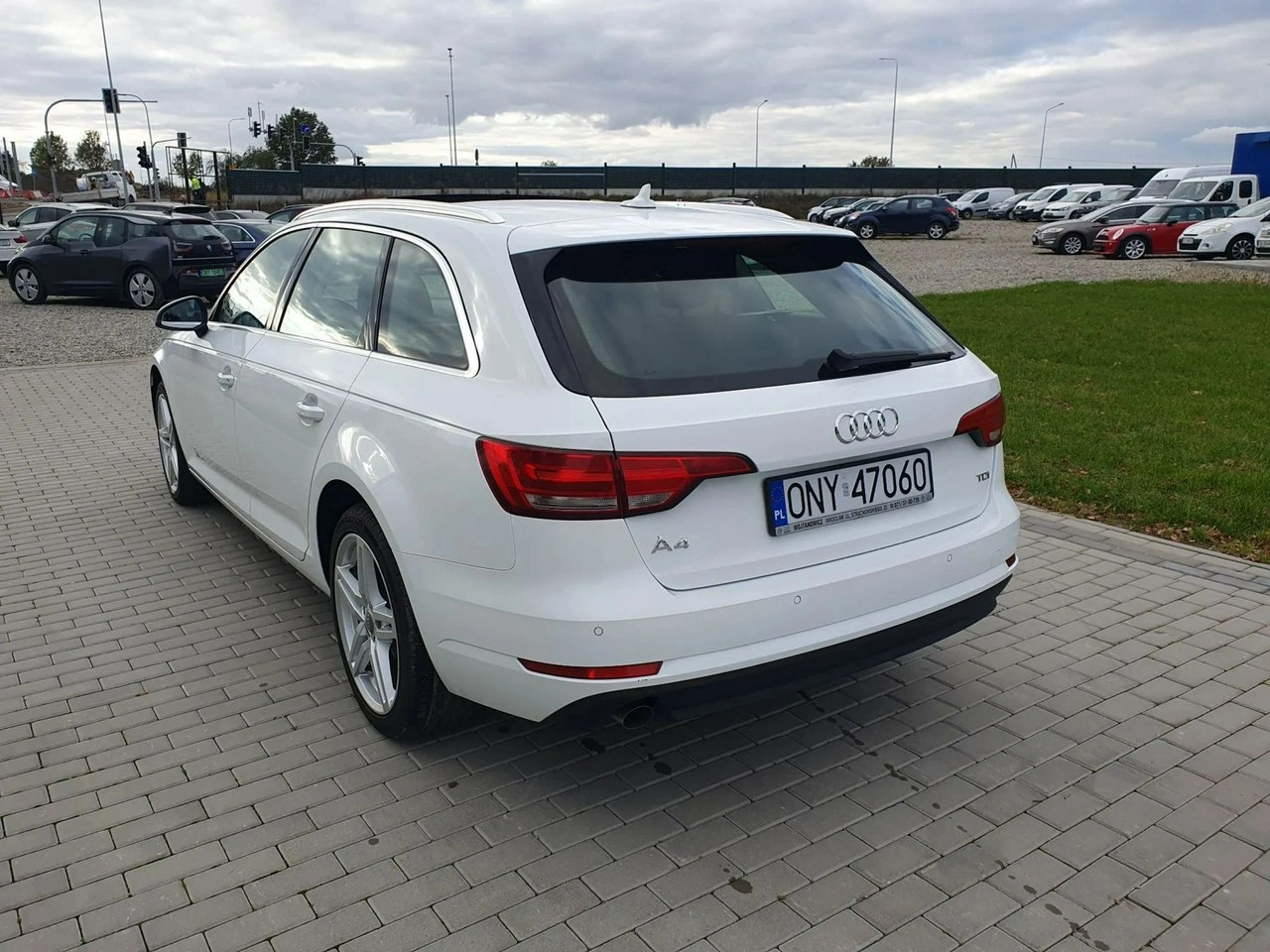 Audi A4 - Zdjęcie 3