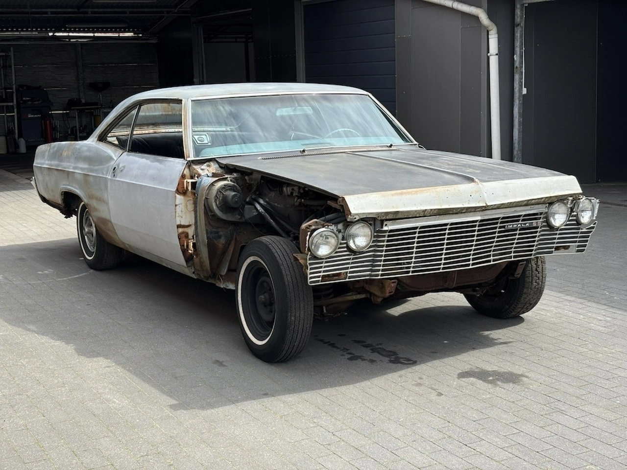 Chevrolet Impala - Główne zdjęcie