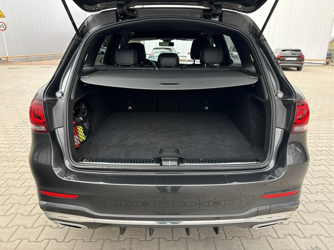Mercedes GLC 200 - Zdjęcie 15