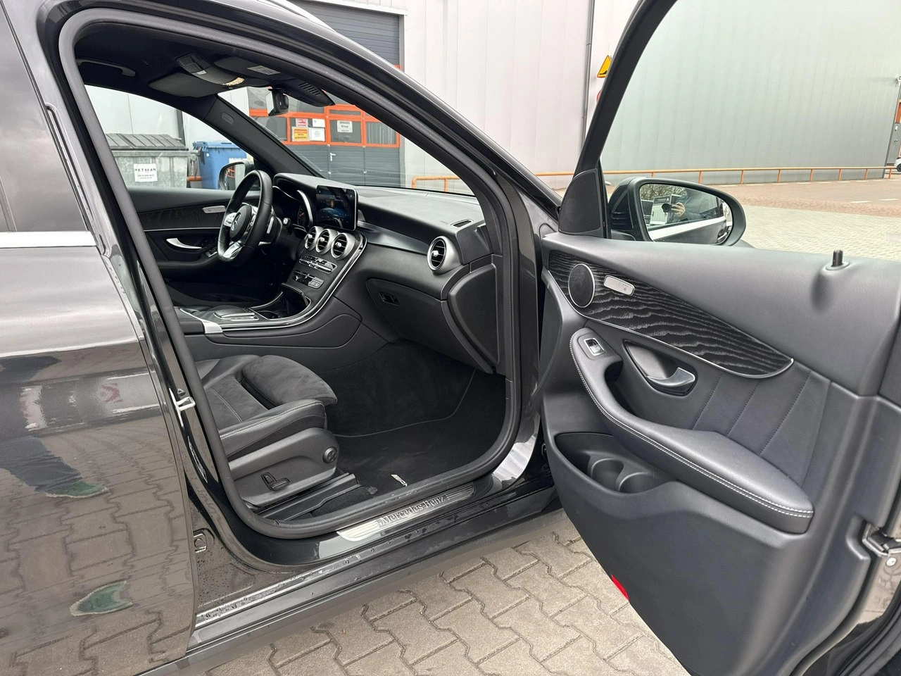 Mercedes GLC 200 - Zdjęcie 19