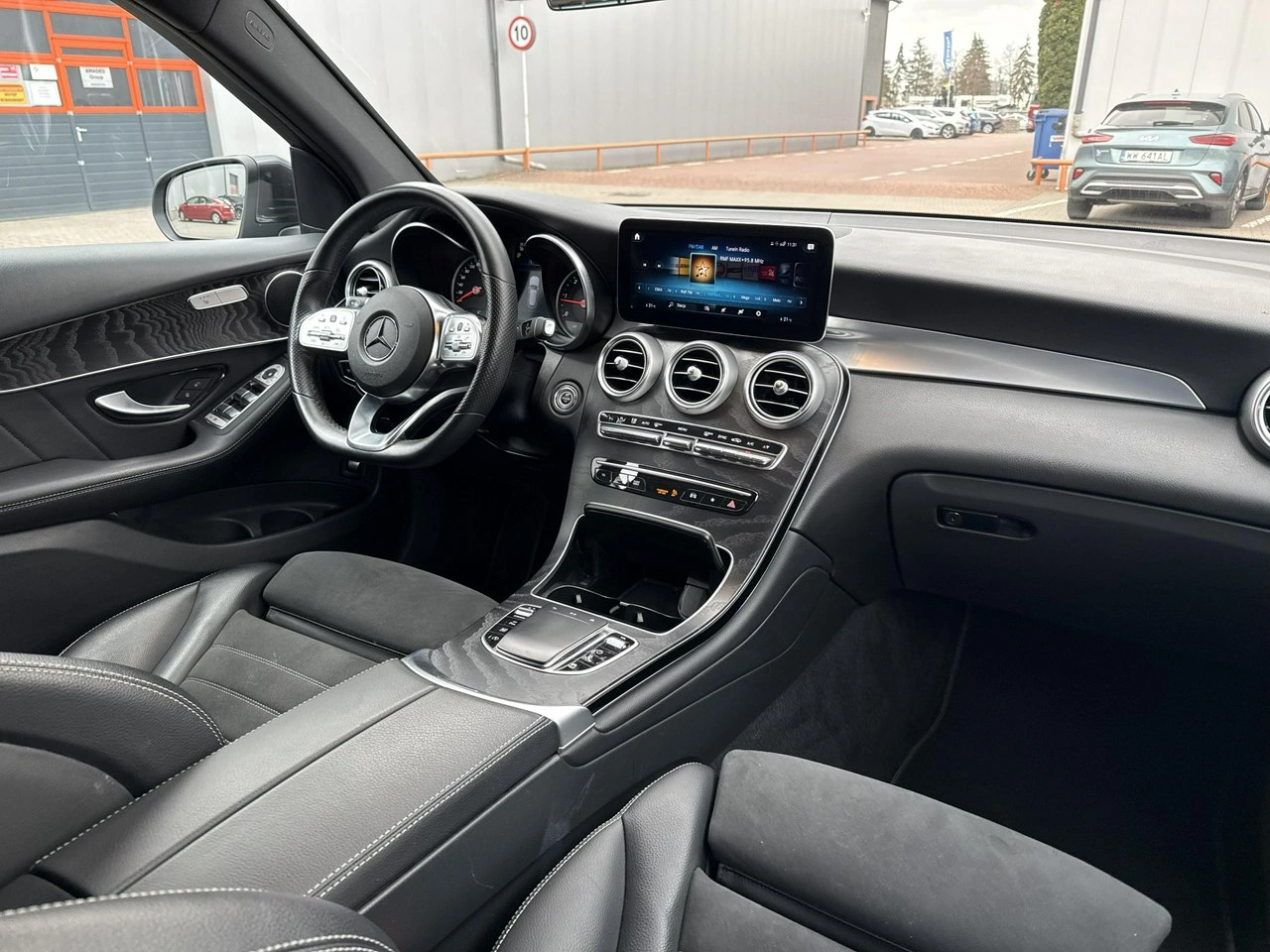 Mercedes GLC 200 - Zdjęcie 21