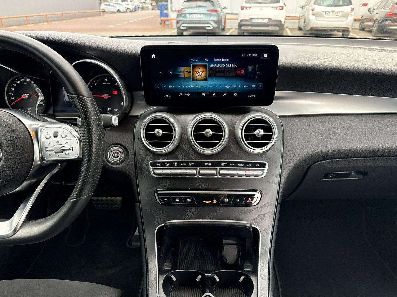 Mercedes GLC 200 - Zdjęcie 23