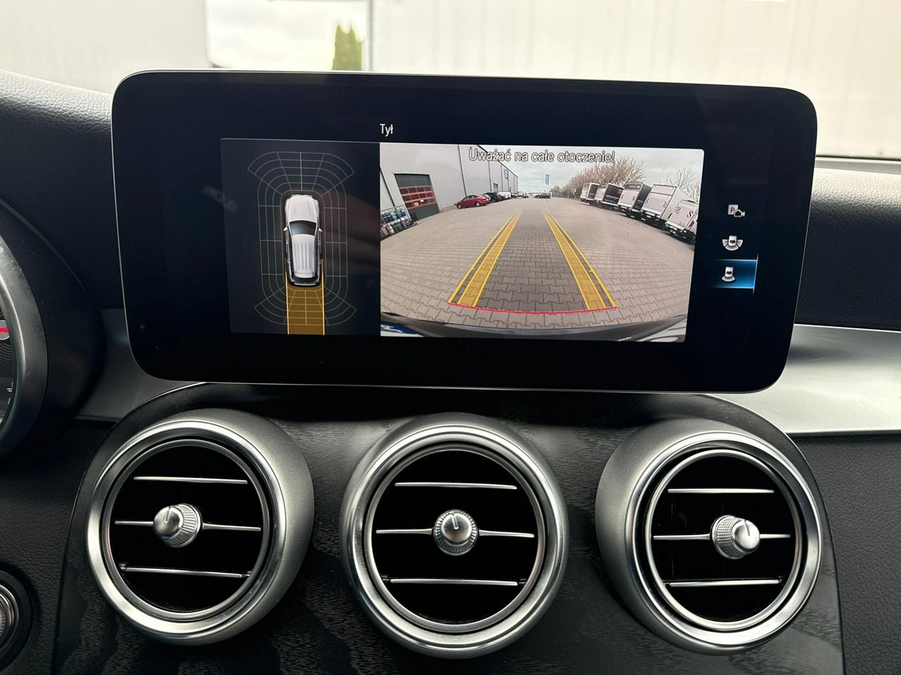 Mercedes GLC 200 - Zdjęcie 27