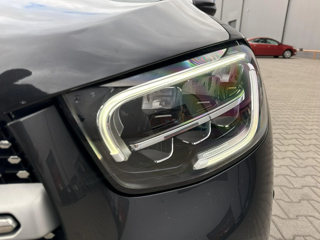 Mercedes GLC 200 - Zdjęcie 8