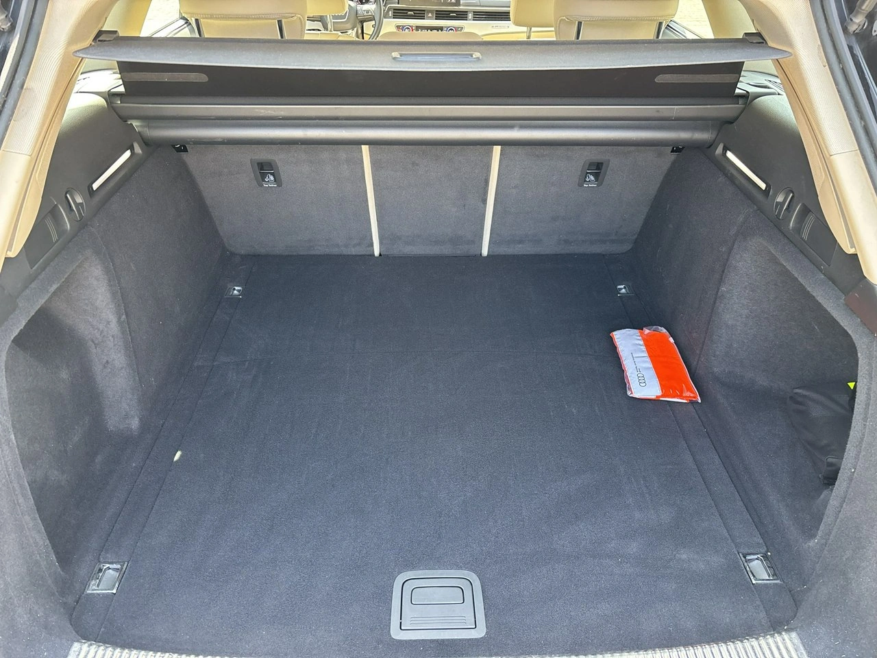 Audi A4 - Zdjęcie 14