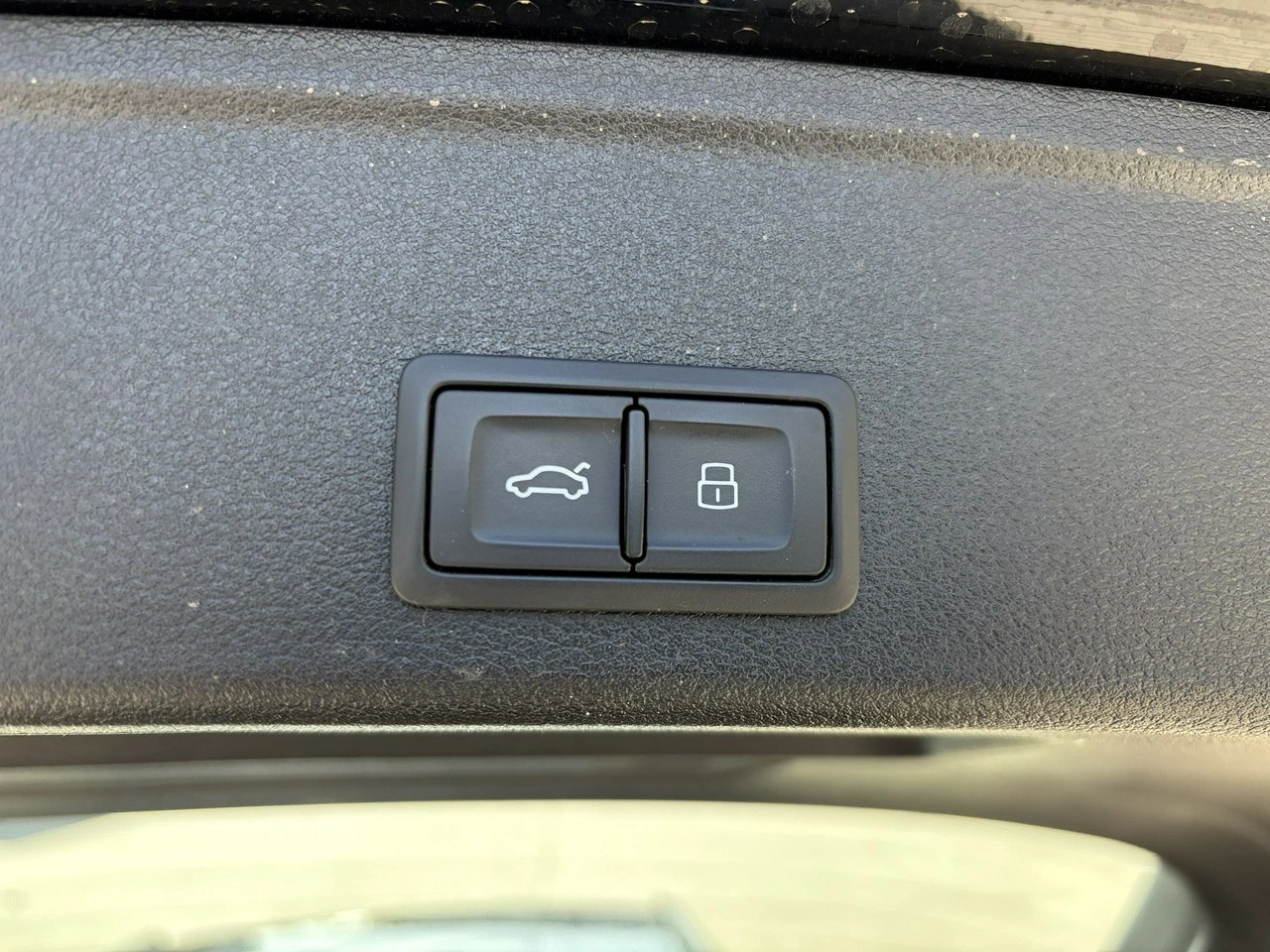 Audi A4 - Zdjęcie 15