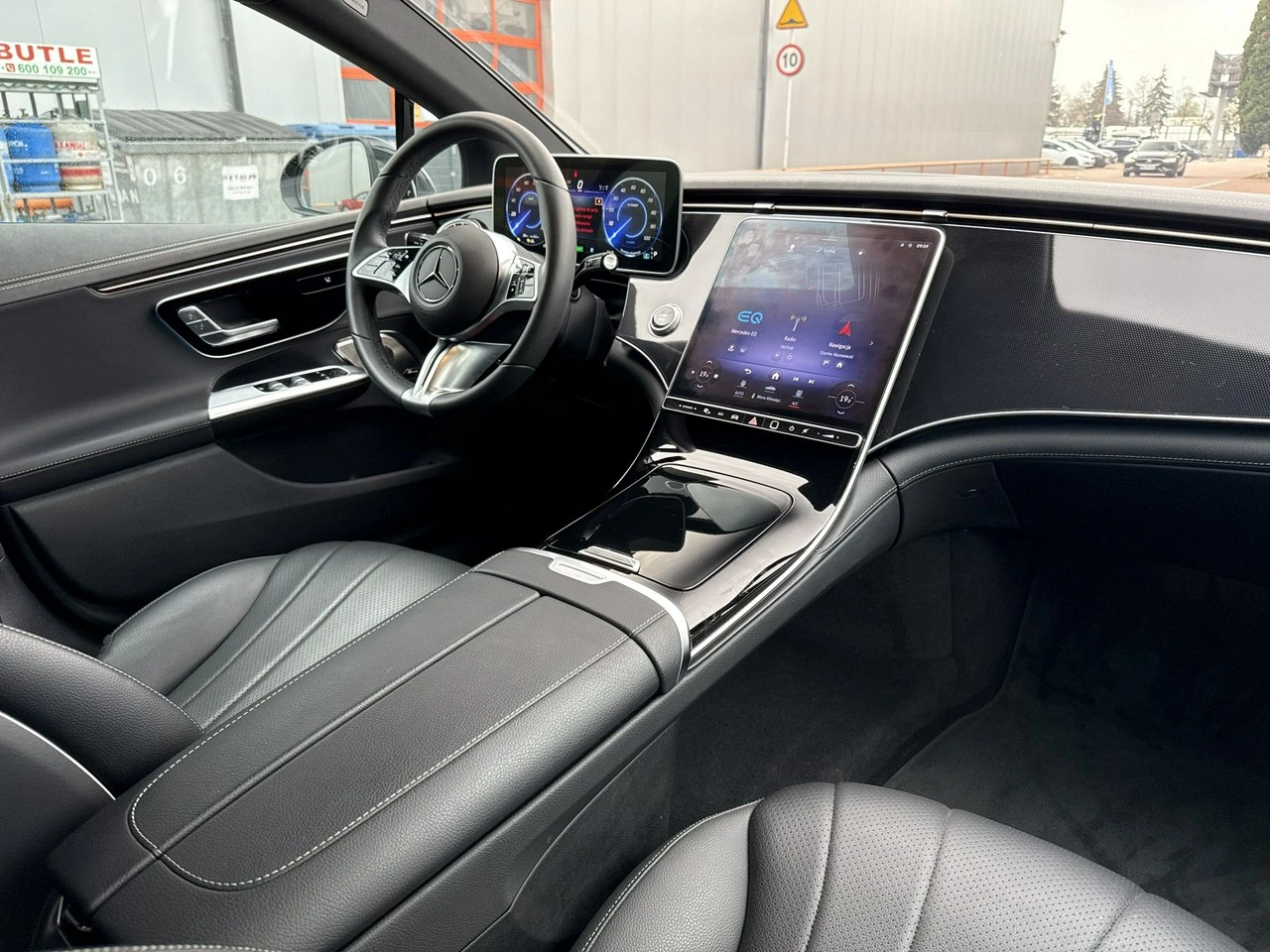 Mercedes EQE - Zdjęcie 20