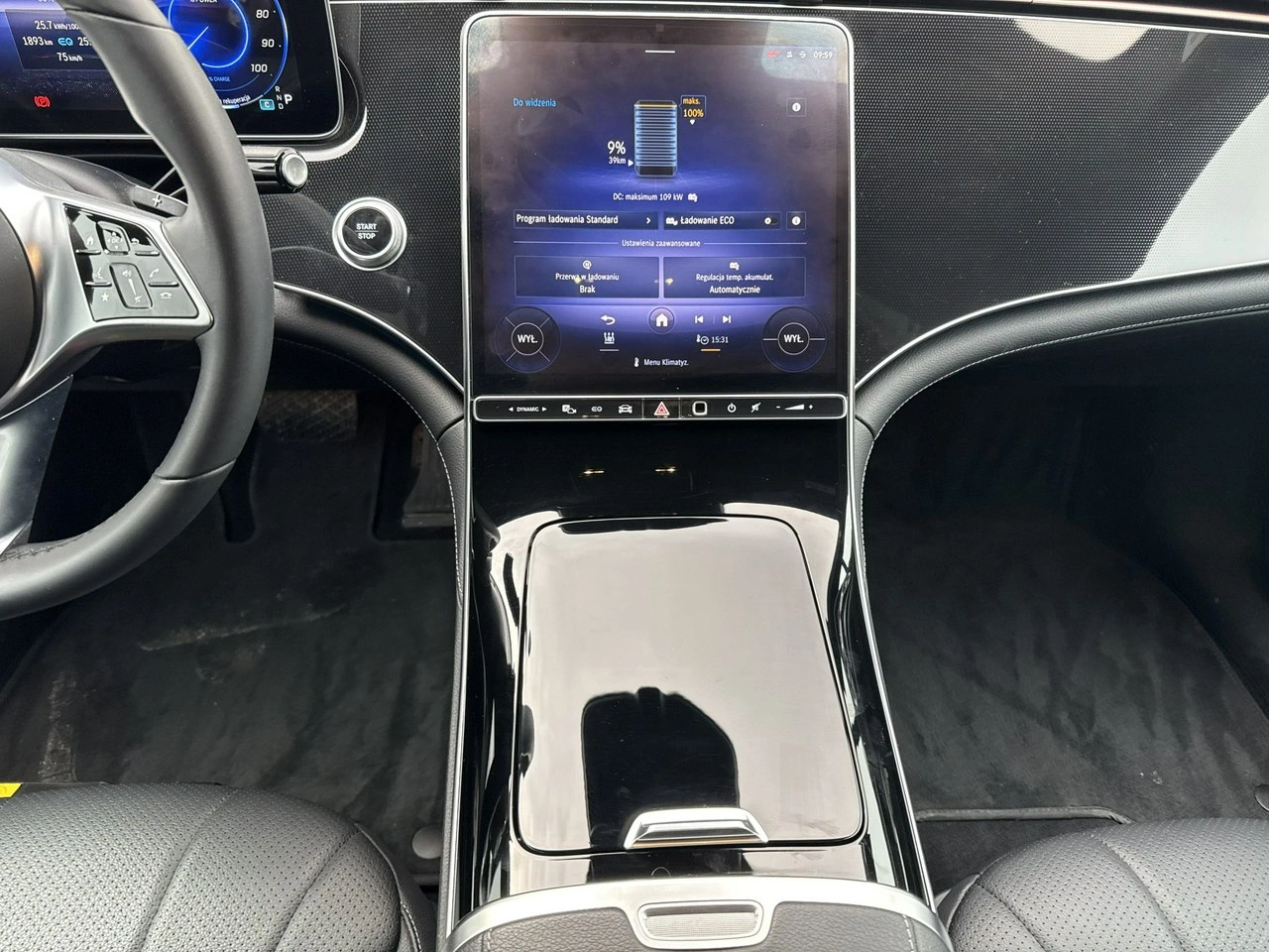 Mercedes EQE - Zdjęcie 23