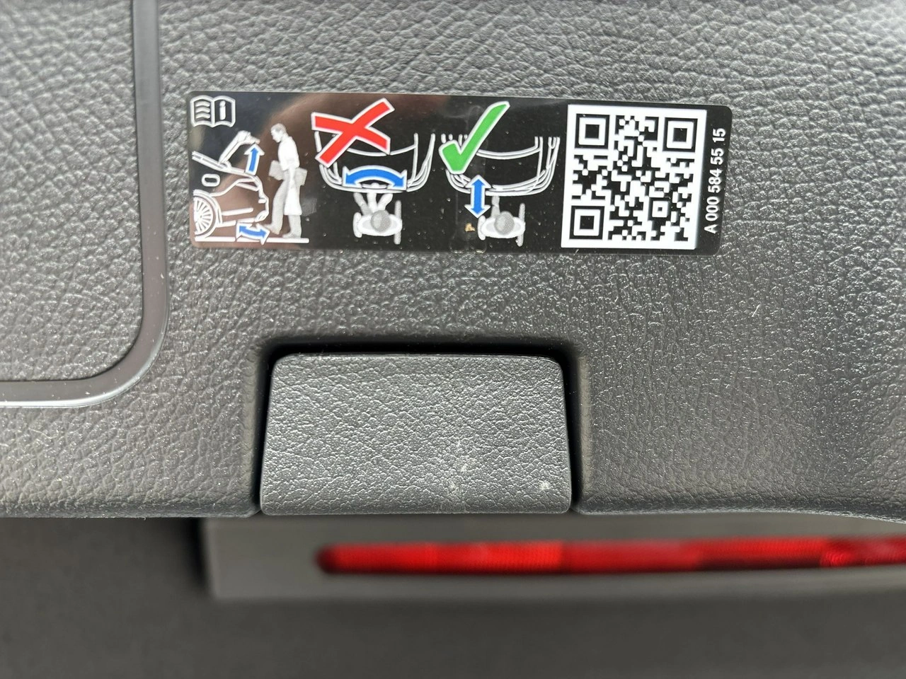 Mercedes CLA 200 - Zdjęcie 14