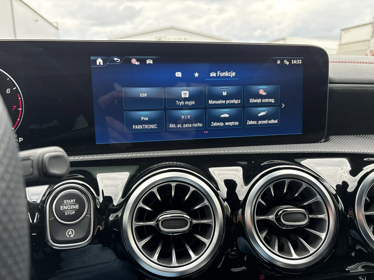 Mercedes CLA 200 - Zdjęcie 25