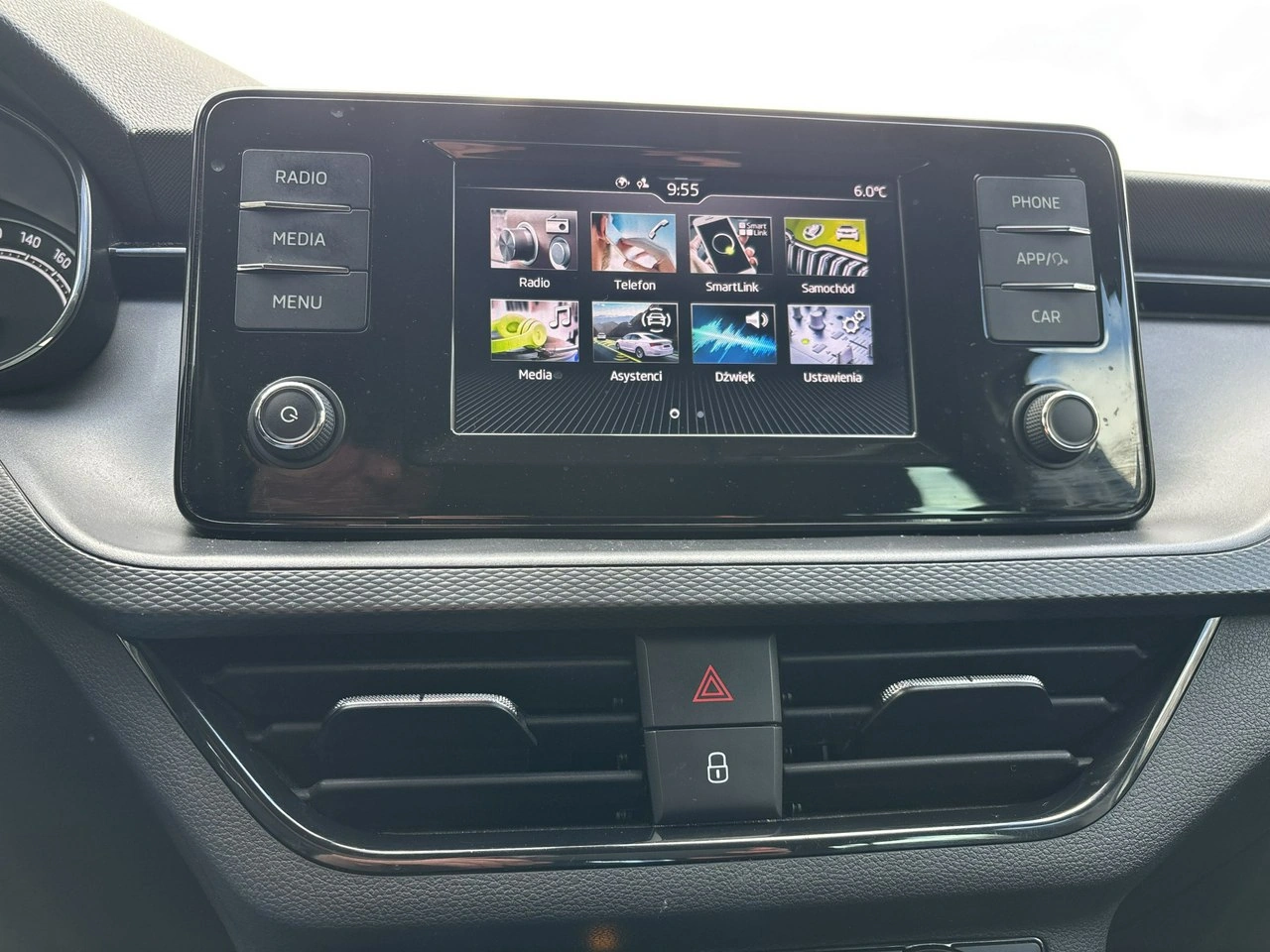 Skoda RAPID - Zdjęcie 18