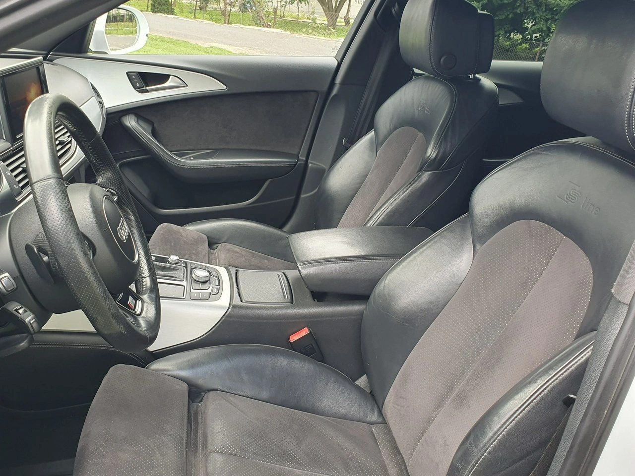 Audi A6 - Zdjęcie 16