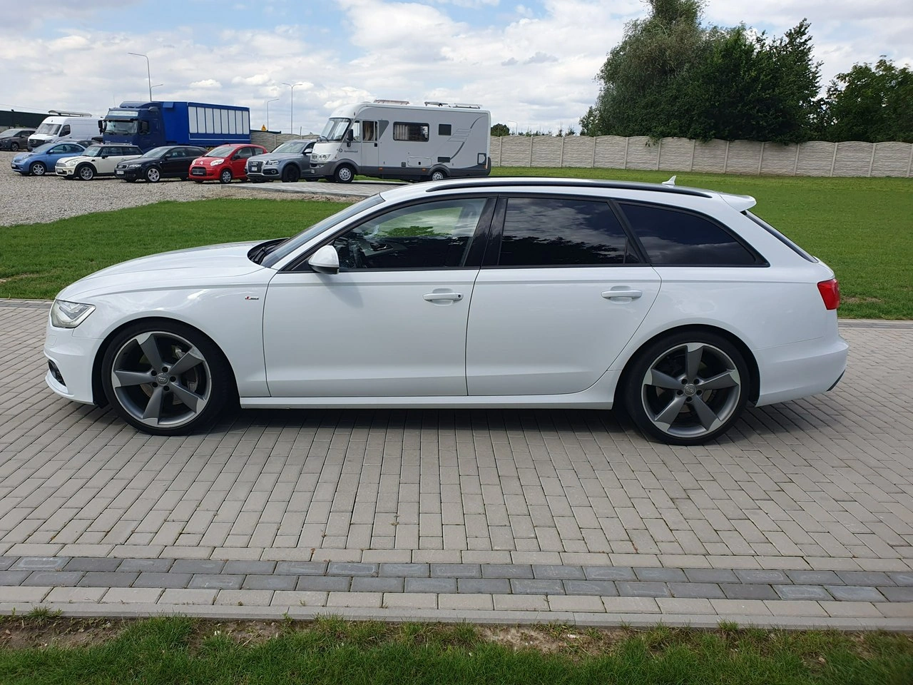 Audi A6 - Zdjęcie 2