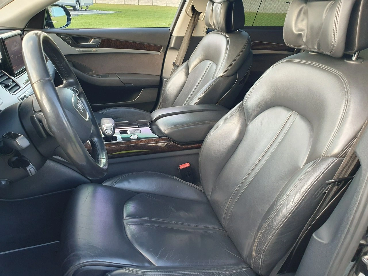 Audi A8 - Zdjęcie 17