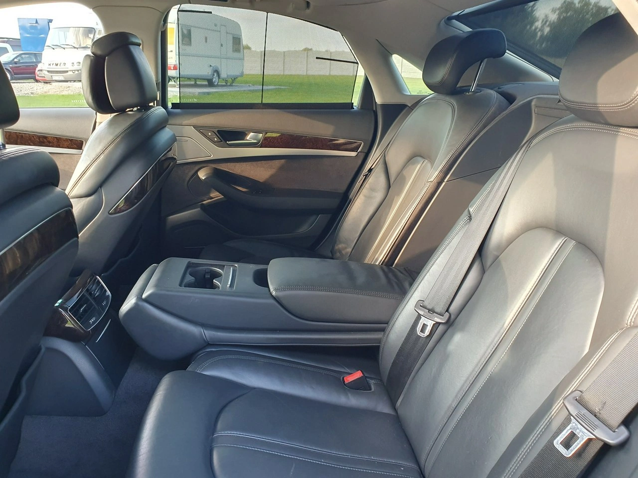 Audi A8 - Zdjęcie 22