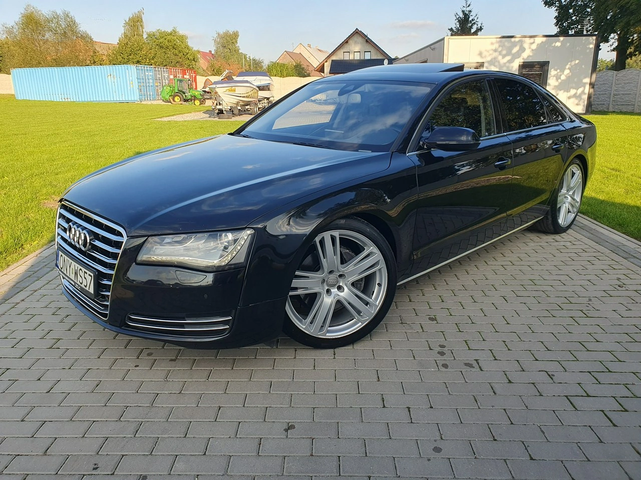 Audi A8 - Zdjęcie 36