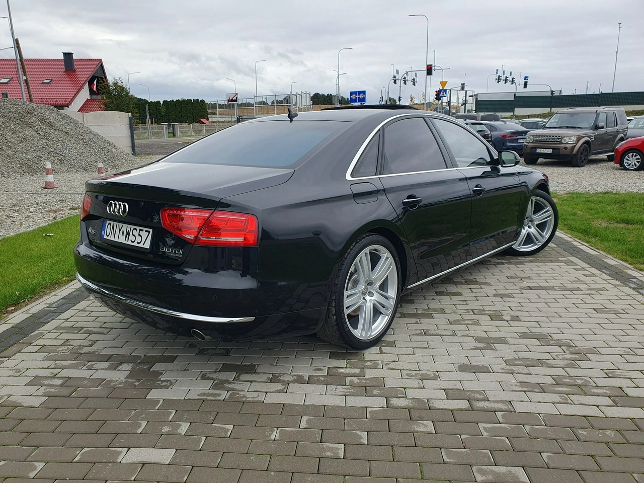 Audi A8 - Zdjęcie 38