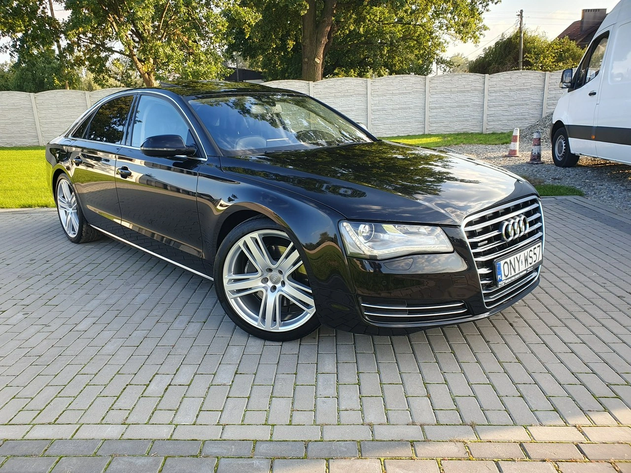 Audi A8 - Zdjęcie 39