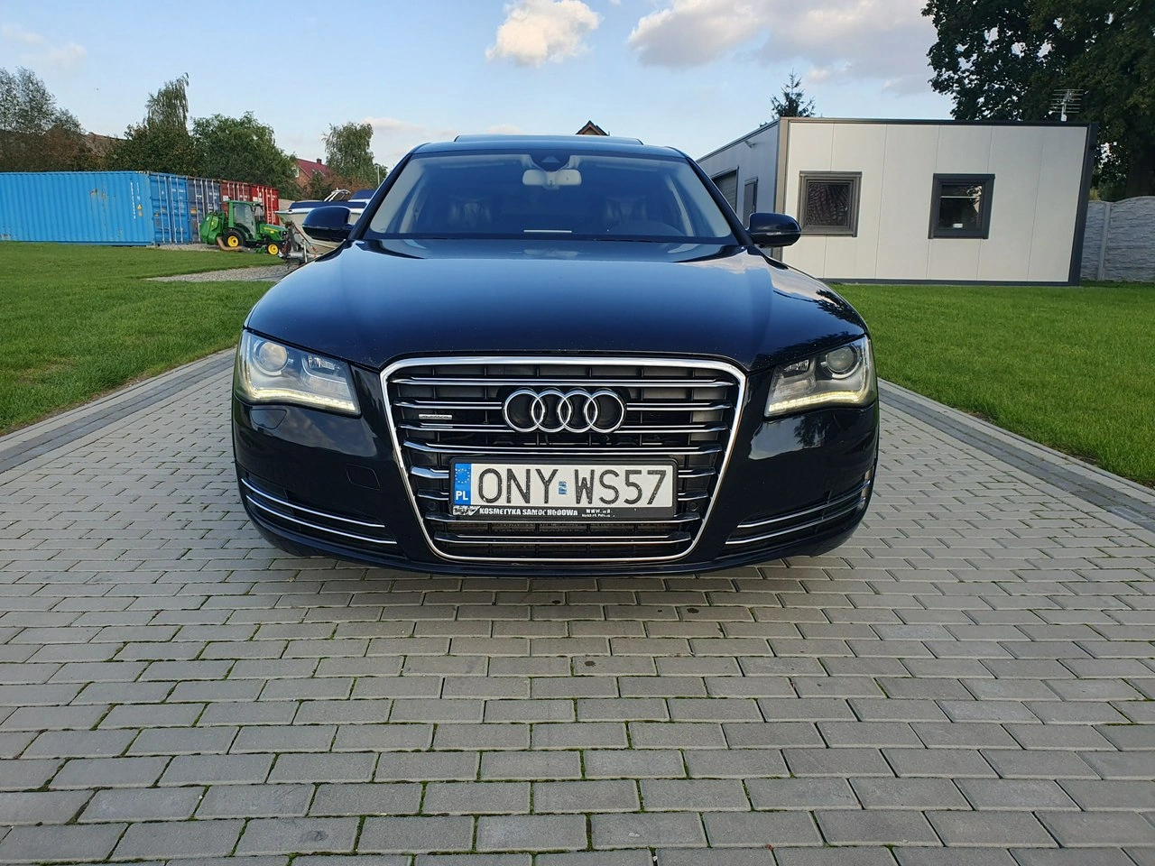Audi A8 - Zdjęcie 5