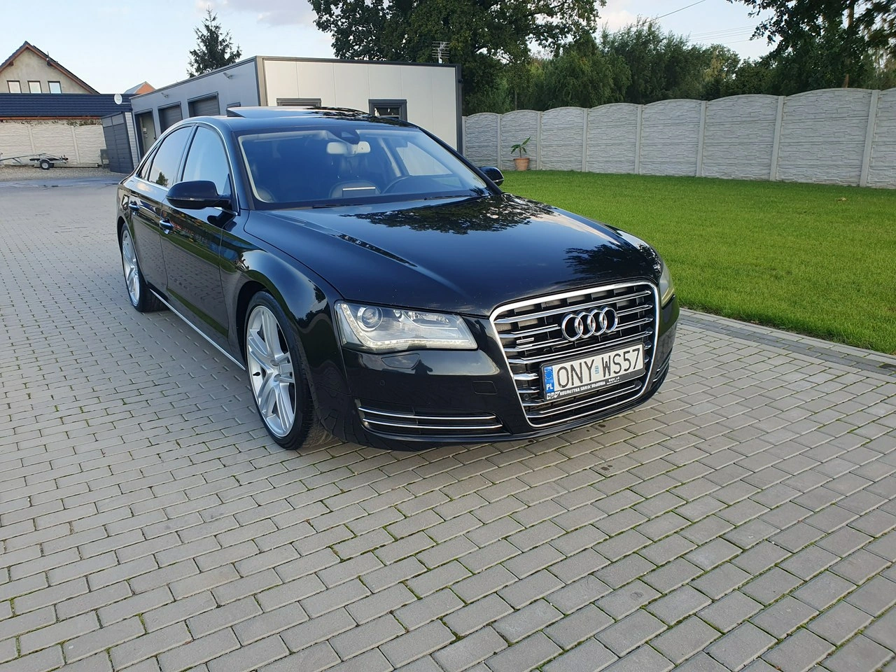 Audi A8 - Zdjęcie 8