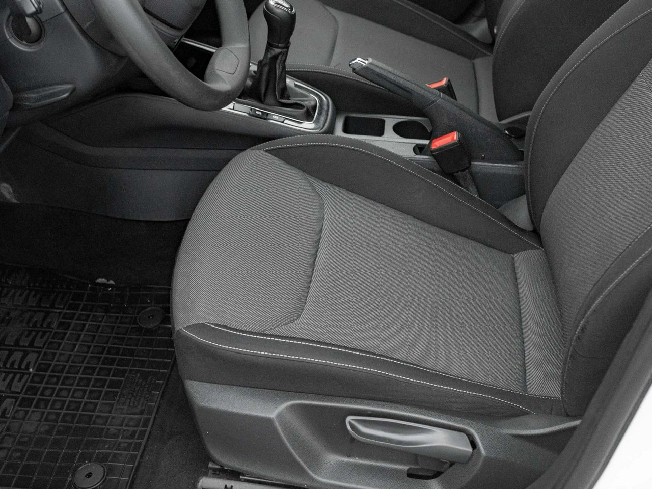 Skoda Fabia - Zdjęcie 10