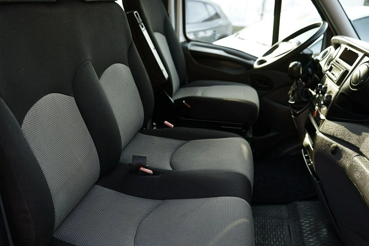 Iveco Daily - Zdjęcie 14