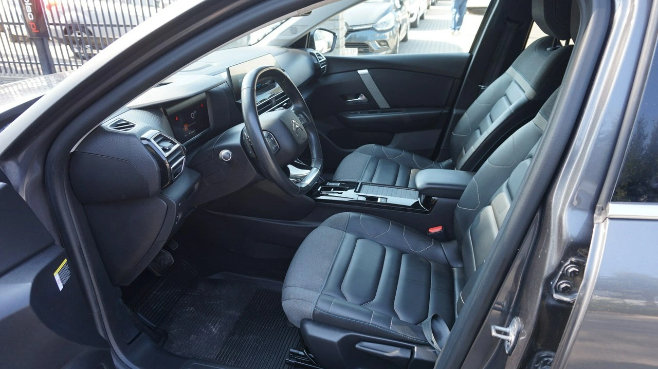 Citroën C4 - Zdjęcie 10