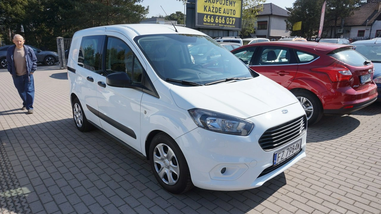 Ford Transit Courier - Zdjęcie 2