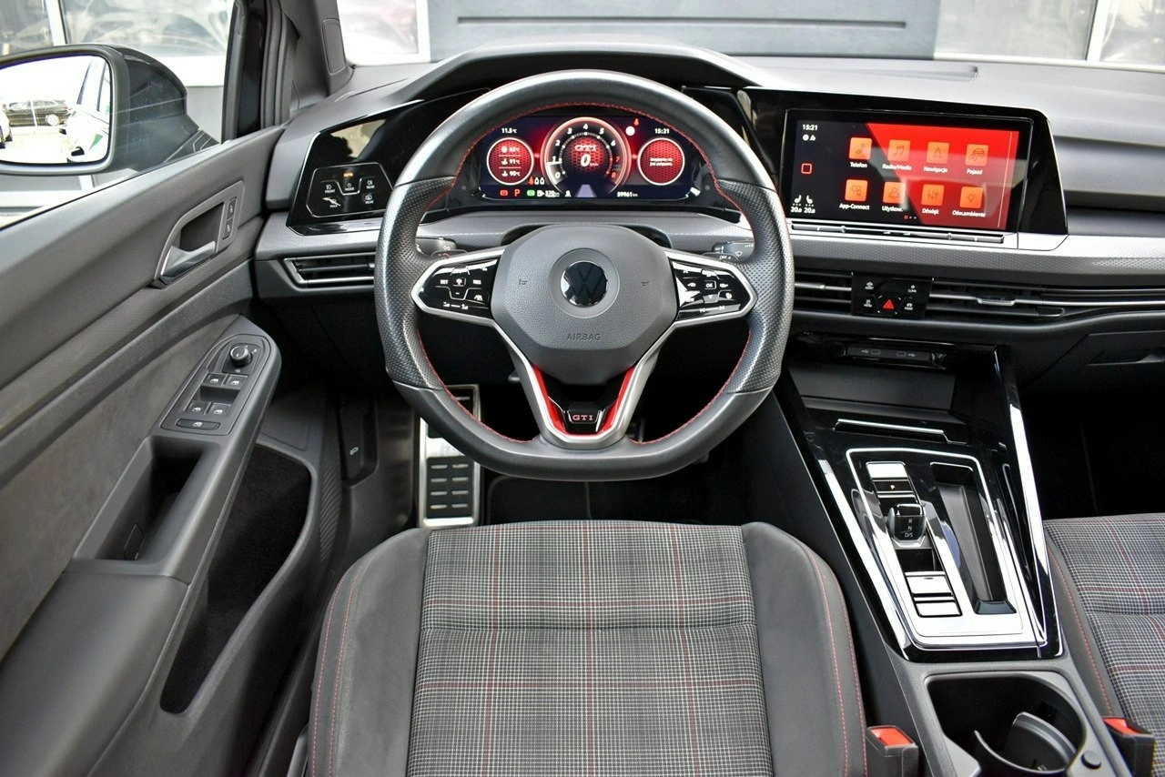 Volkswagen Golf - Zdjęcie 13
