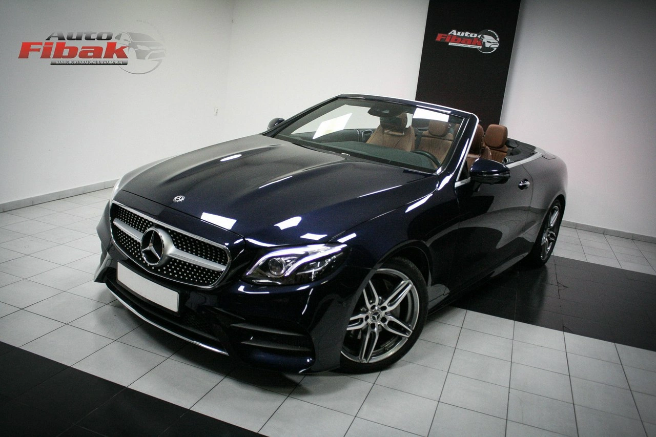 Mercedes E 220 - Główne zdjęcie