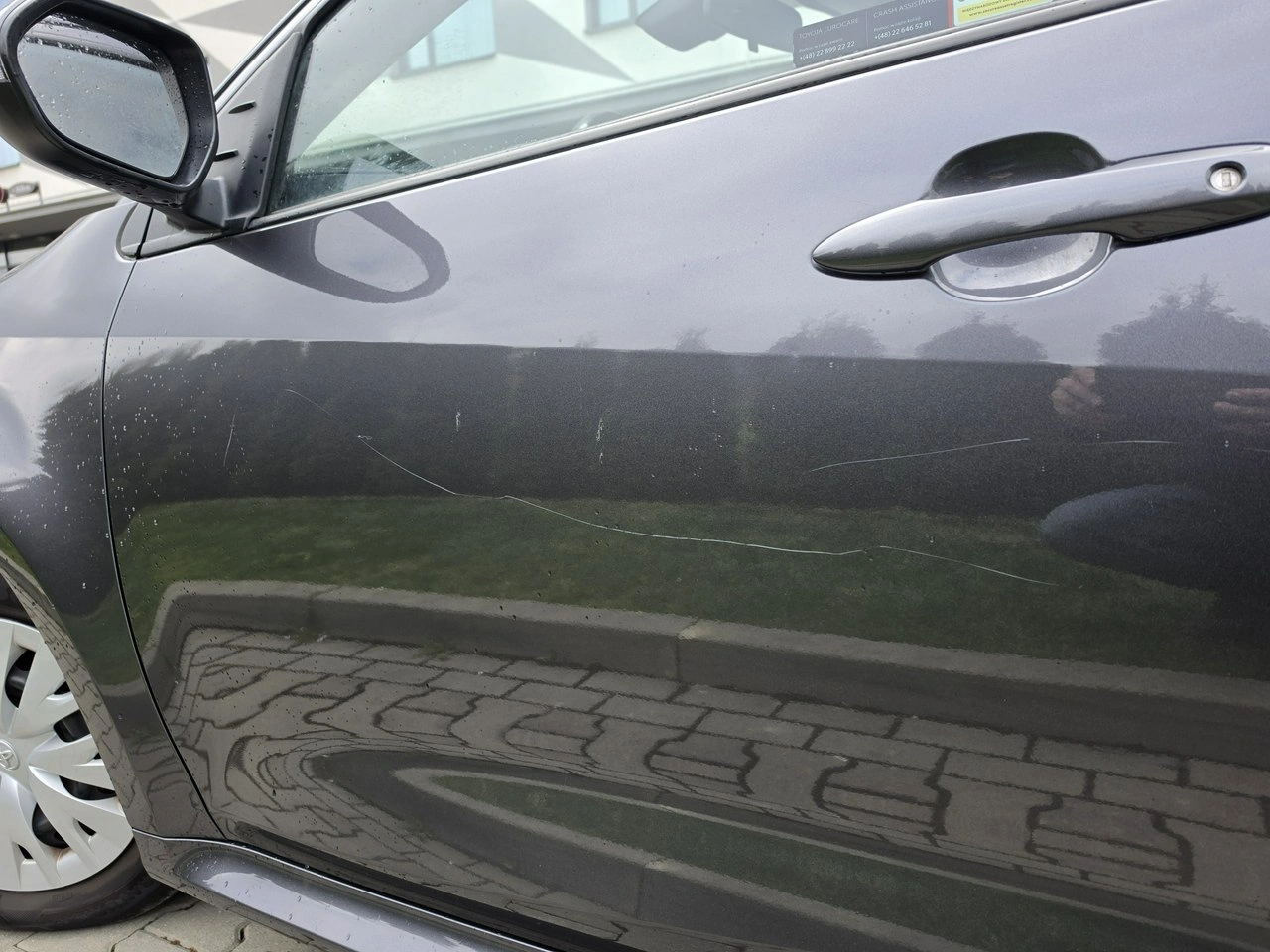 Toyota Yaris - Zdjęcie 6