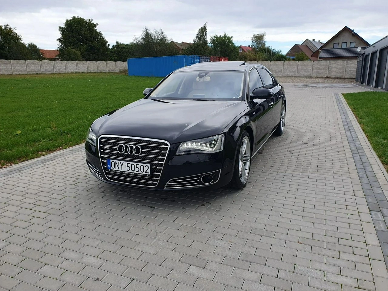 Audi A8 - Zdjęcie 1