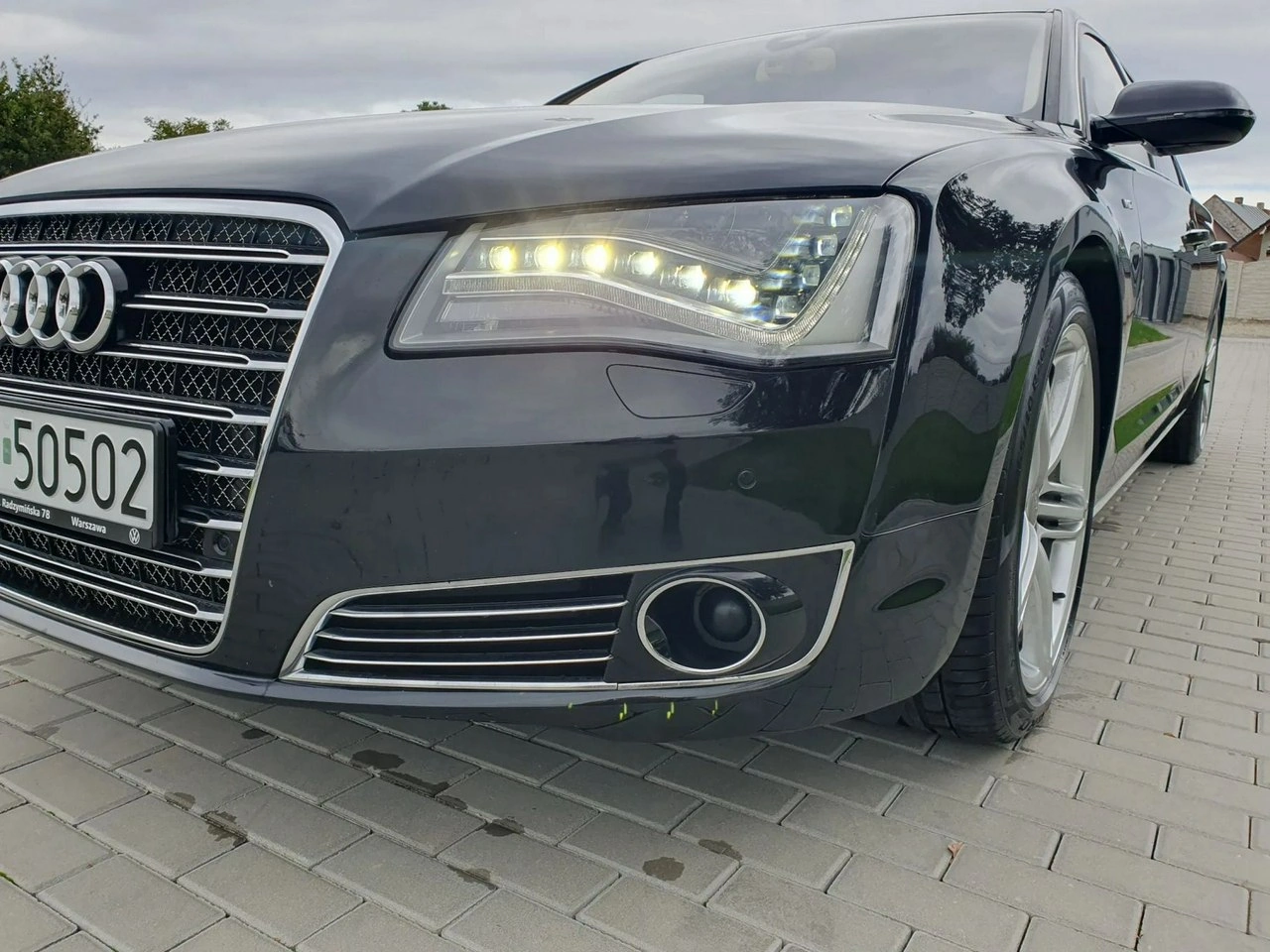 Audi A8 - Zdjęcie 14