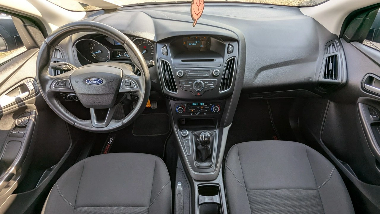 Ford Focus - Zdjęcie 22