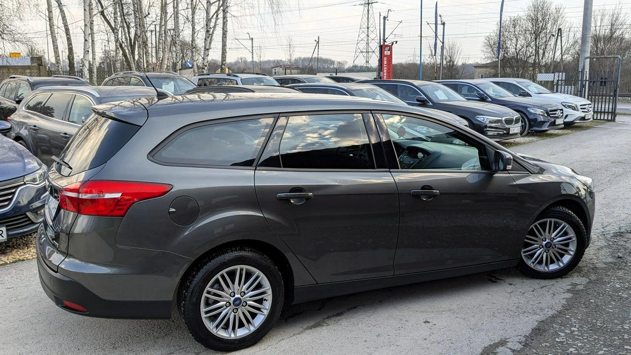 Ford Focus - Zdjęcie 6