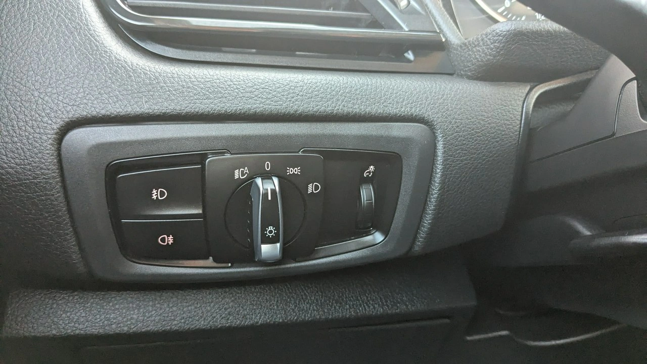 BMW 216 - Zdjęcie 33